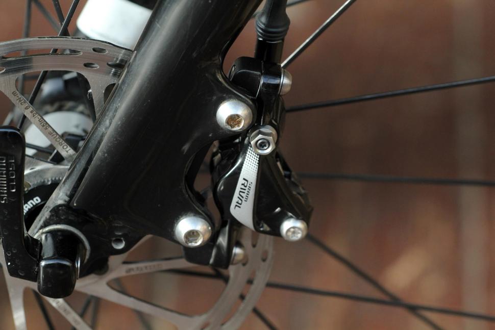 Types of discount bike disc brakes